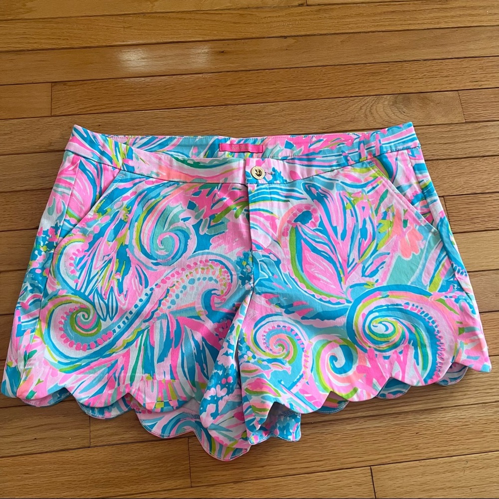 Lilly Pulitzer Buttercup Stretch Scallop Short NWT